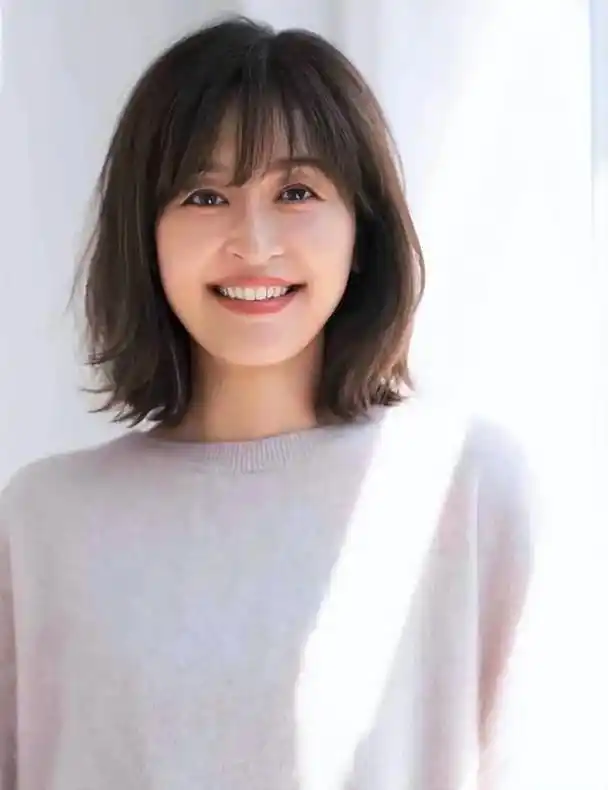 若你才四十岁,这3种"老阿姨发型"建议别留,难看显老还特土