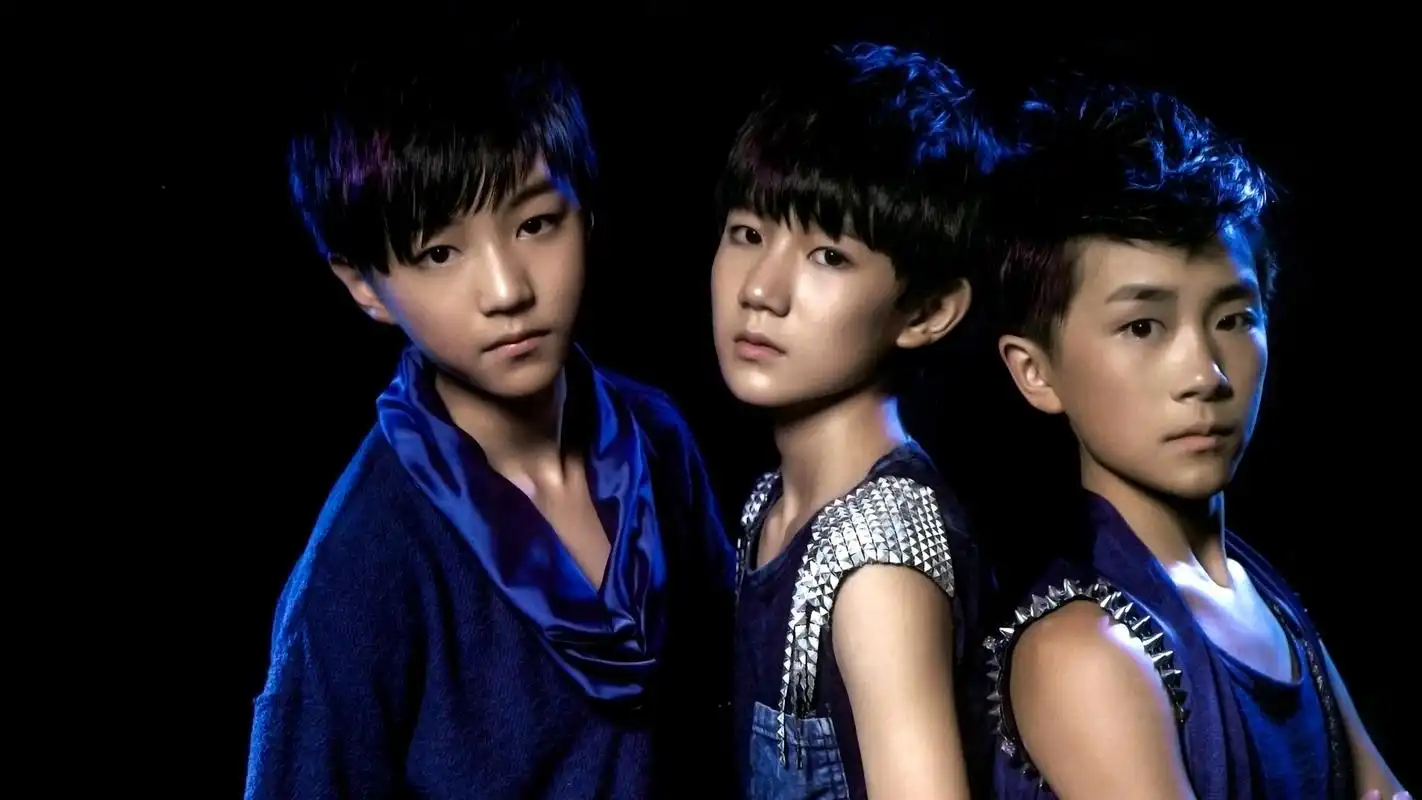 tfboys少年组合高清合照写真图片合集宽屏电脑桌面壁纸第二辑