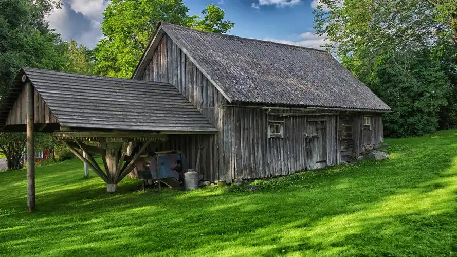宁静田园小木屋高清桌面壁纸