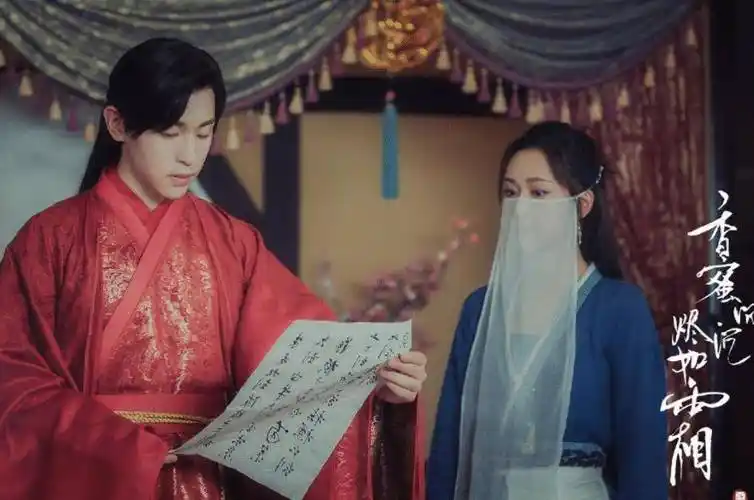 《星落凝结成糖》即将来袭,杨紫邓伦有望再合体?