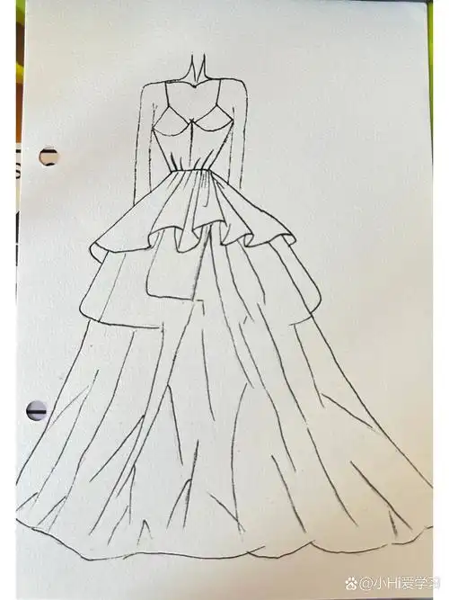 每日一画画 | 简笔画第12天美美的礼服哦  临摹