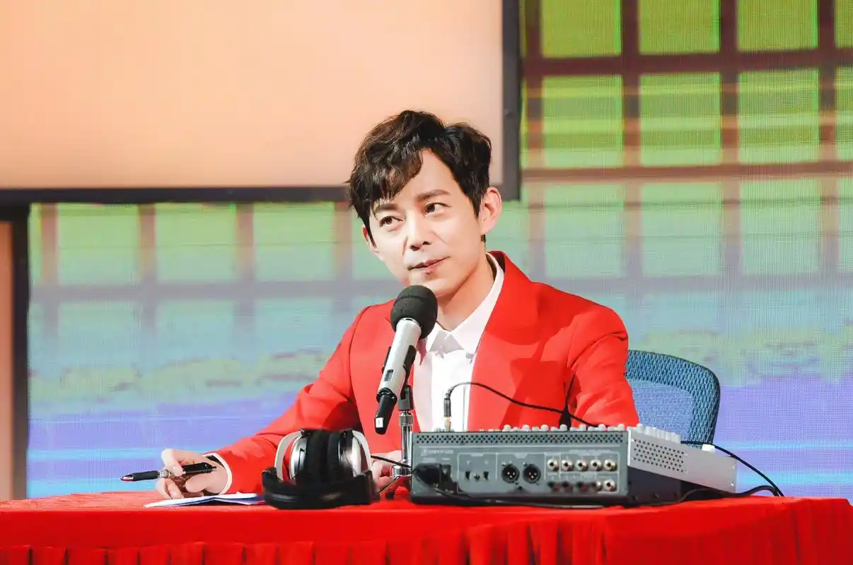 《快乐大本营》大年初九放大招 张韶涵,张天,苏诗丁携手翟天临,辛芷蕾