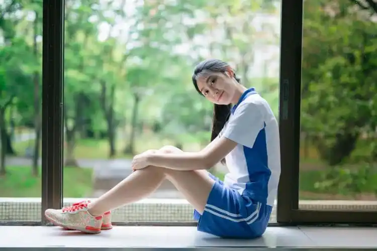 青春无敌,校服美,妹子更好看_美女写真_安徽大学生影像网_安徽大学生