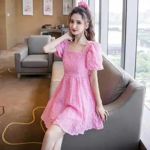 2022夏季粉红色方领露背系带收腰显瘦女复古桔梗约会小裙子