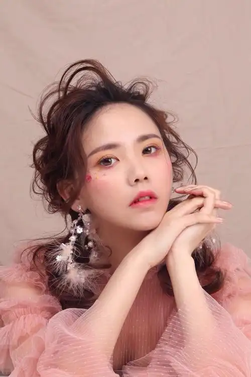 化妆师nicki的化妆造型作品《甜美日系》