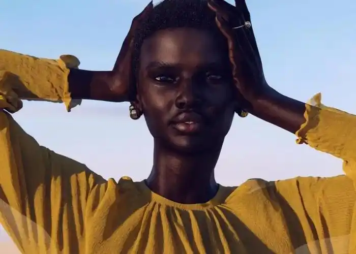 原创崛起的虚拟模特