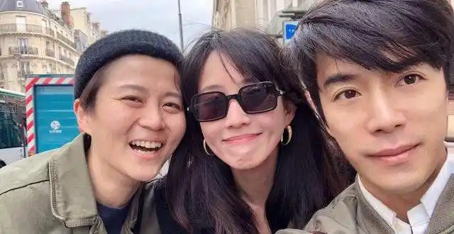 走出邱泽表白风波,张钧甯疑似同苏打绿吉他手刘家凯旅行