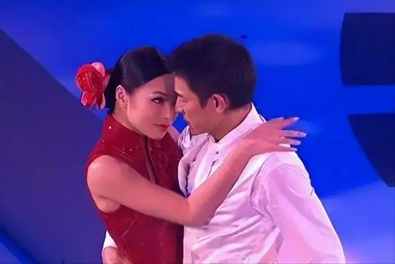 刘德华赖文慧关系曝光后原来除了结婚证啥都给了