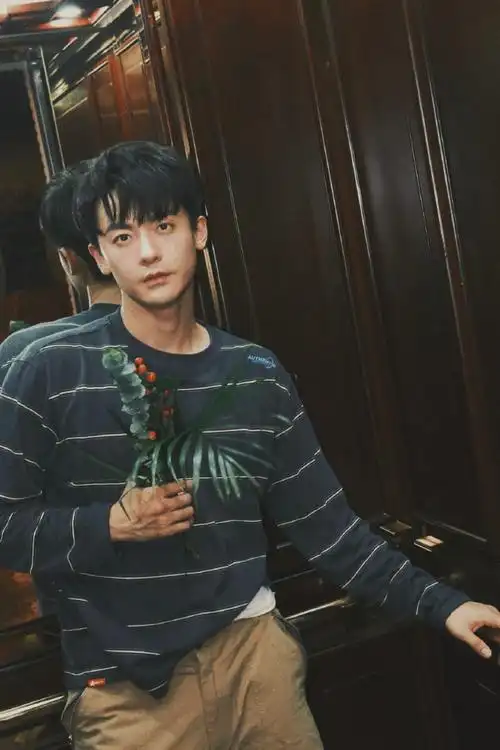 赵志伟成功升级3.0人生进度##赵志伟三十而已复古生日大片