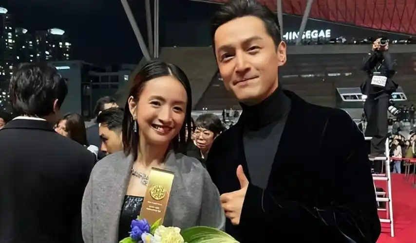 胡歌林依晨聚餐合照公开,隔着屏幕就能感受优秀艺人成功的辉煌