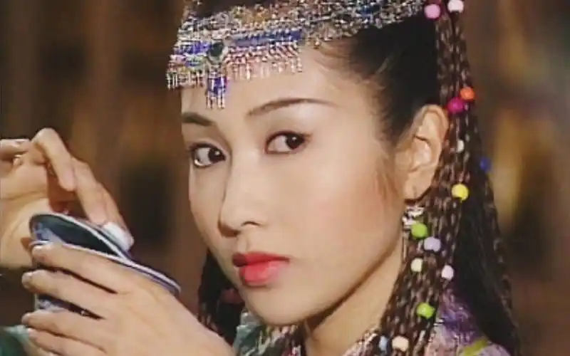 黎姿之后,再无赵敏!灿若玫瑰风华绝代