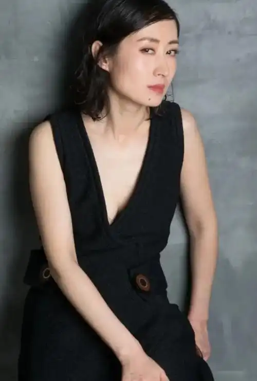 刘敏涛个人资料简介及老公(与富豪丈夫离婚后,独自带娃,至今未婚)