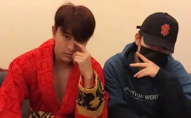 三天两头往前妻家跑,离婚不到3年,贾乃亮,李小璐有了新情况