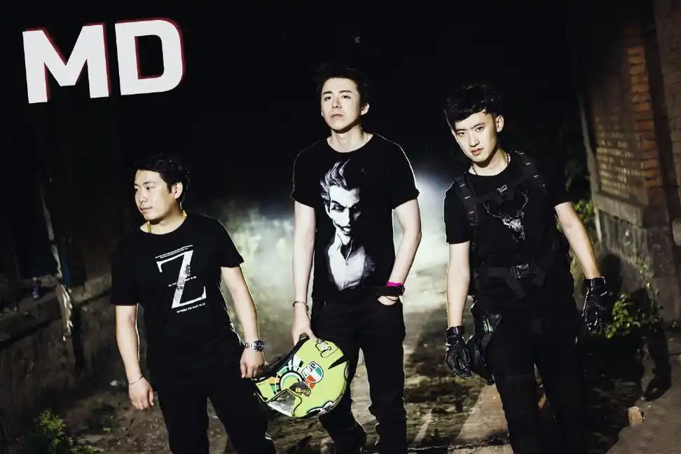 抖音摩登兄弟高清图片