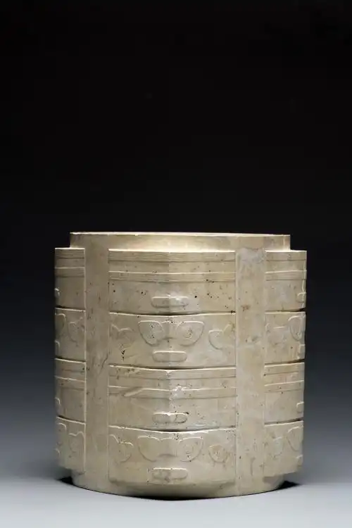 发现良渚在南越王博物院王墓展区开幕