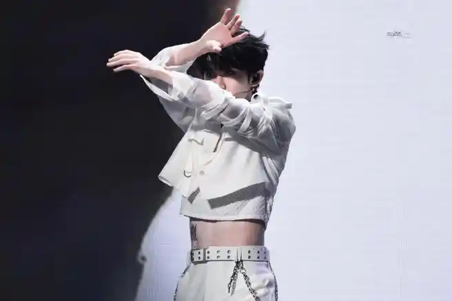 《楼外楼》 《为你写下这首情歌》@时代少年团队长-马嘉祺