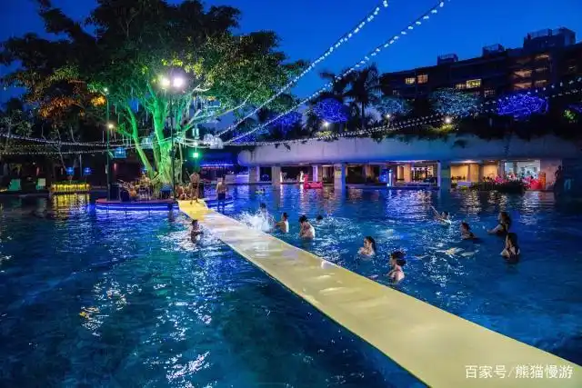 三亚酒店新玩法,夏日狂欢泳池派对,激情泡泡欢乐盛宴