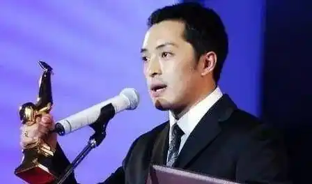 "最穷影帝"富大龙,只是想让自己不太红_冯小宁_生活