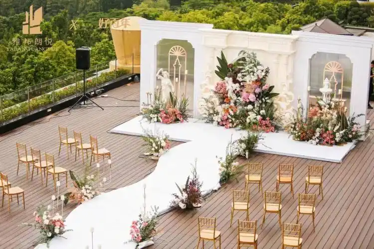 户外空中露台婚礼秀