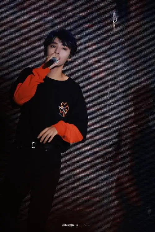 陪王俊凯奔赴每一个十年