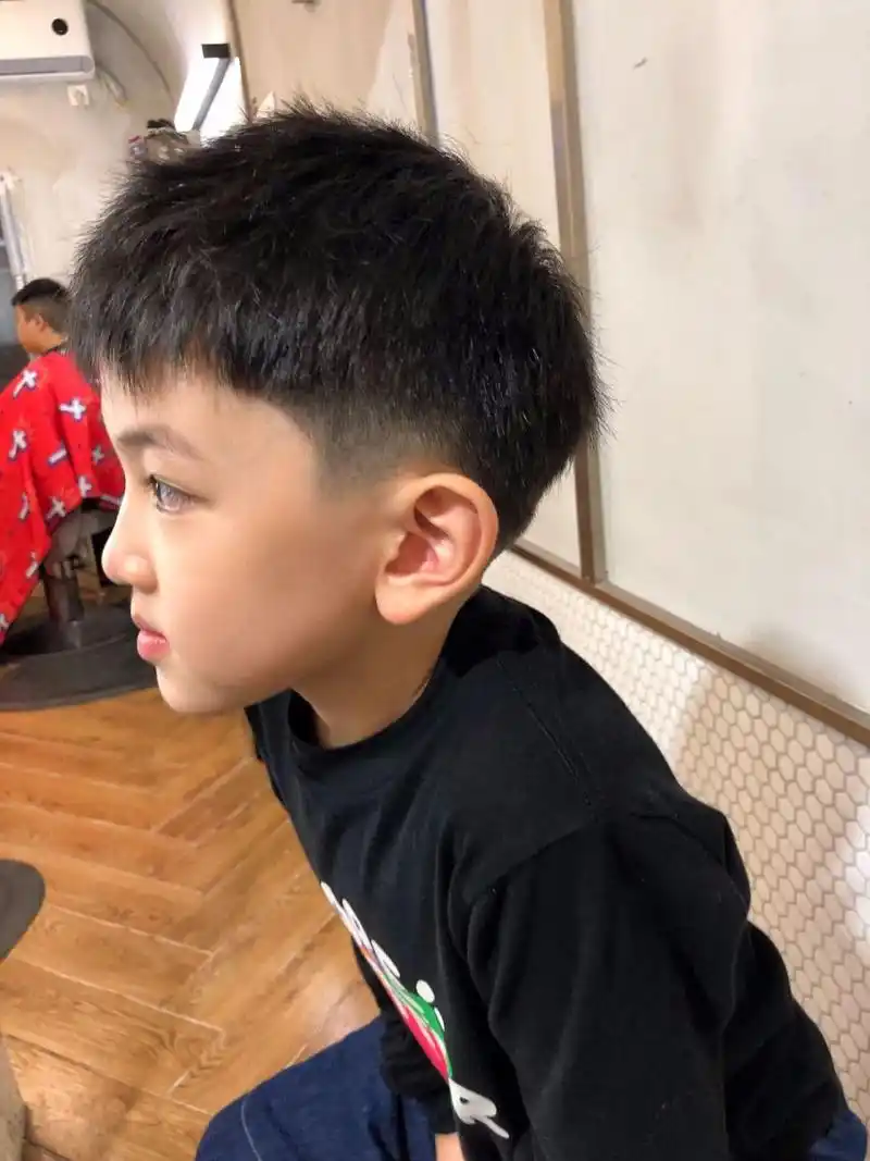 男童发型|谁说小学生不能帅帅的?