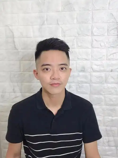 三秒快速出门懒人必备的4款男士利落短发