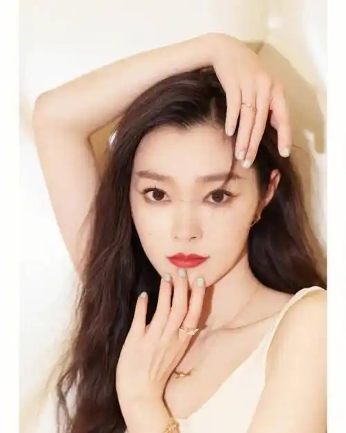 张佳宁点痣了,不知道与宋轶的灵魂碰撞被点掉了没有