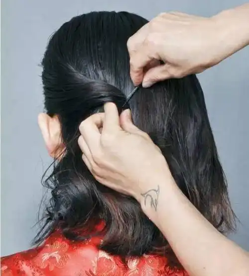 简单复古旗袍盘发教程图解!