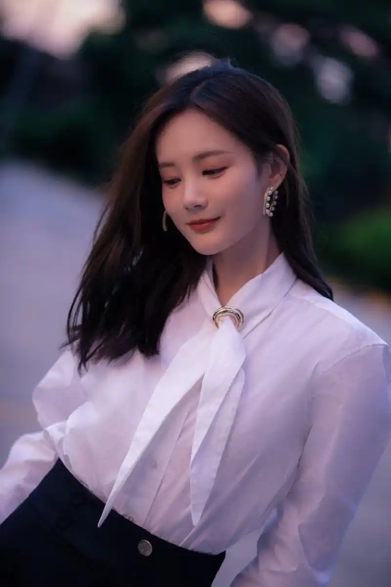 李一桐高清壁纸头像(八)[温暖]