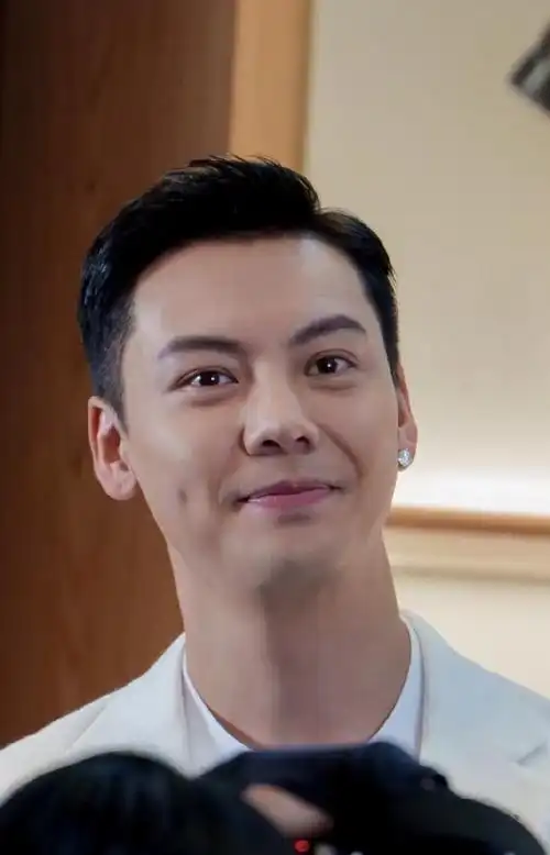 陈伟霆奥康品牌代言人