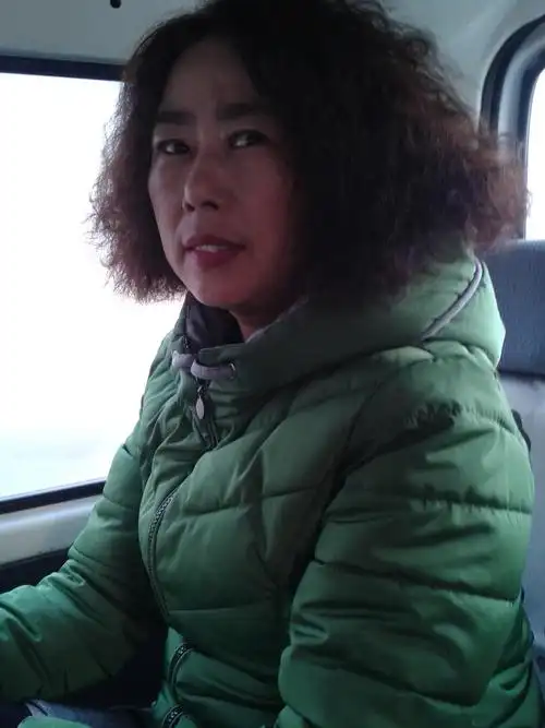 52岁丧偶女征婚照片(id:86863516)_辽宁沈阳征婚交友_珍爱网