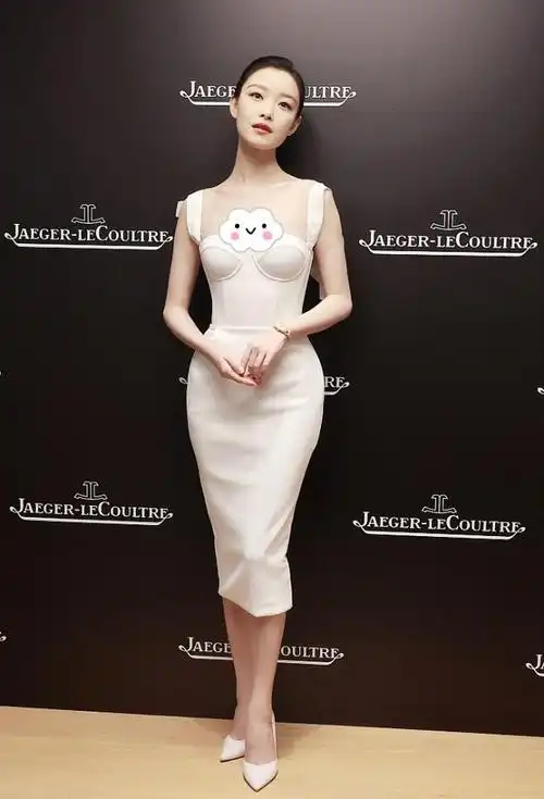 倪妮好有气质感简约穿搭显身材真是身高腿长又貌美