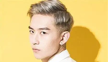 铲青侧分发型帅气式莫西干