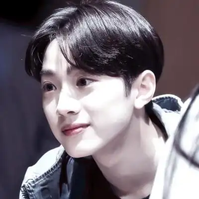 赖冠霖 爱豆头像