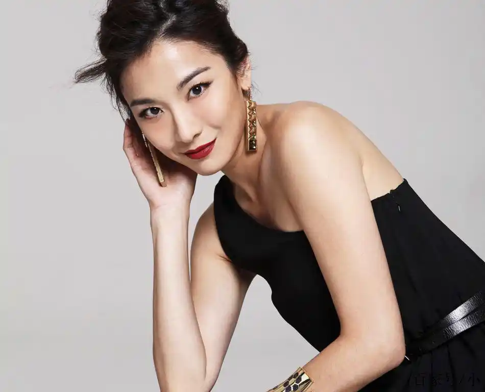 她被称为"小三专业户",被男演员一巴掌打成脑震荡,今沦为路人