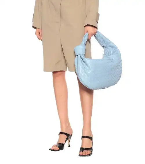 bv jodie m号皮革托特包