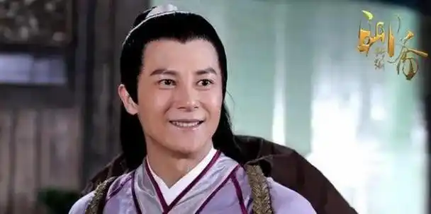 "王灿:从最帅反派到幕后英雄,单身父亲与四孩的温馨日常"