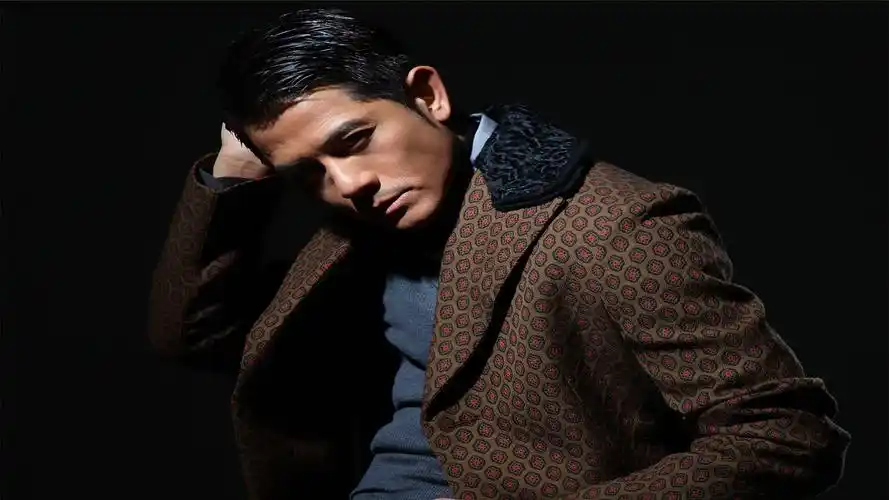 帅哥明星郭富城高清桌面壁纸