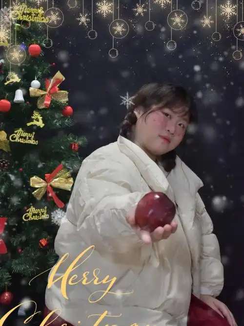 200斤胖妹妹体验在家拍圣诞写真