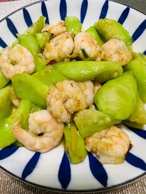 鲜掉眉毛的丝瓜炒虾仁98