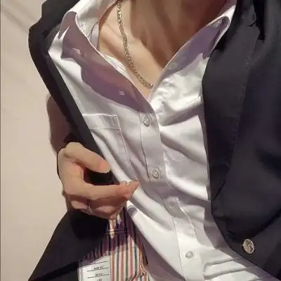 禁欲系/部位男头 高清 文艺范黑_男生头像_我要个性网