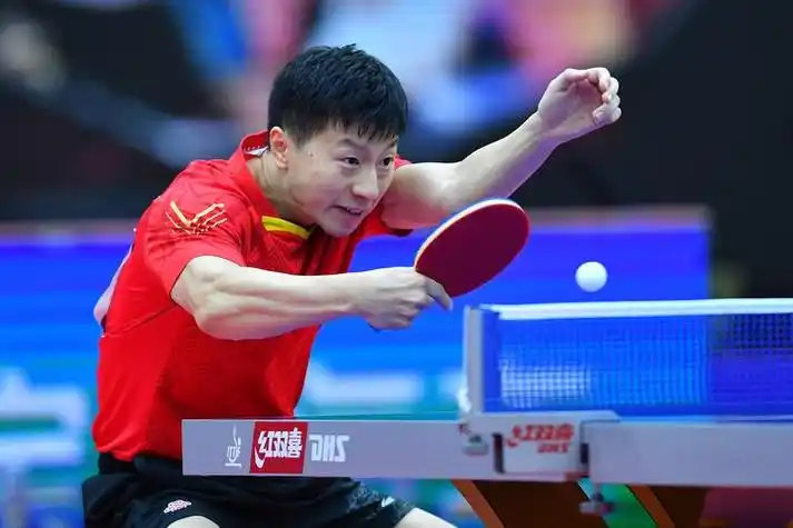 马龙打乒乓球视频全程