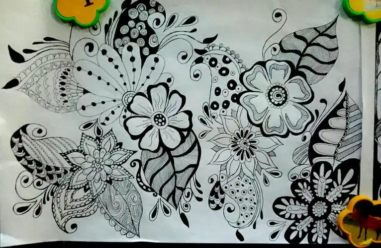 线条,勾勒多彩世界——兖矿第二小学附属幼儿园本周教师美术课及作品