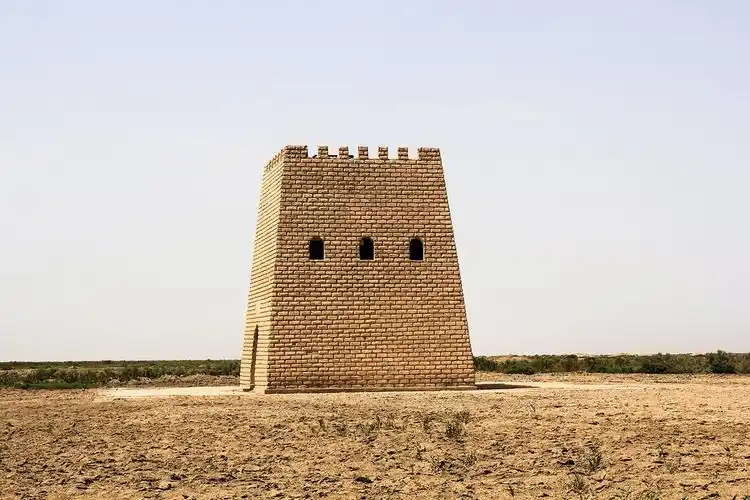 古代烽火台的主要作用是什么(烽火台在古代有什么作用)_大全-幸福起航