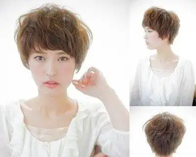 圆脸短发微卷 齐耳短卷发图片圆脸