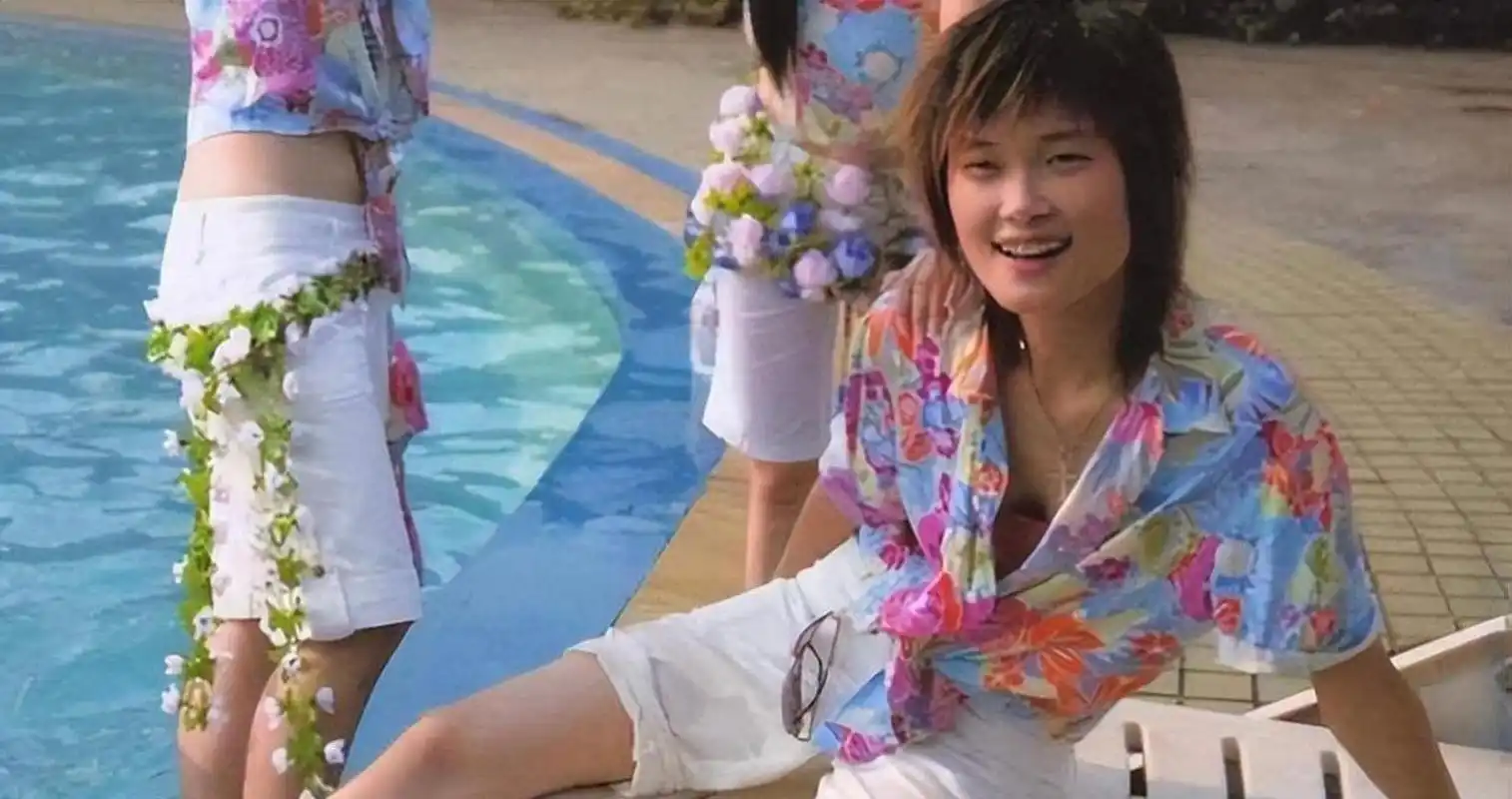 网友:快女时期的李宇春,真的活力满满性感且自信