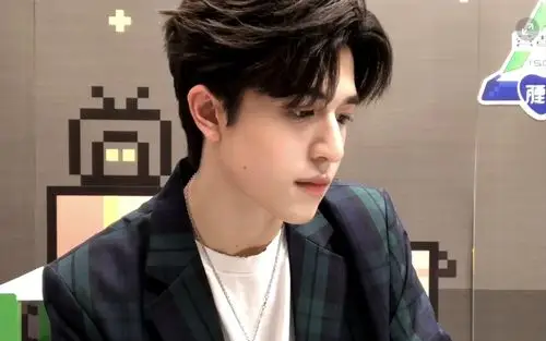 尹浩宇patrick杂志混剪