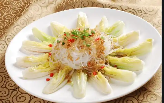 刘德华喜欢的"蒜蓉粉丝娃娃菜"家里应该咋做?也就简单几步_手机搜狐网