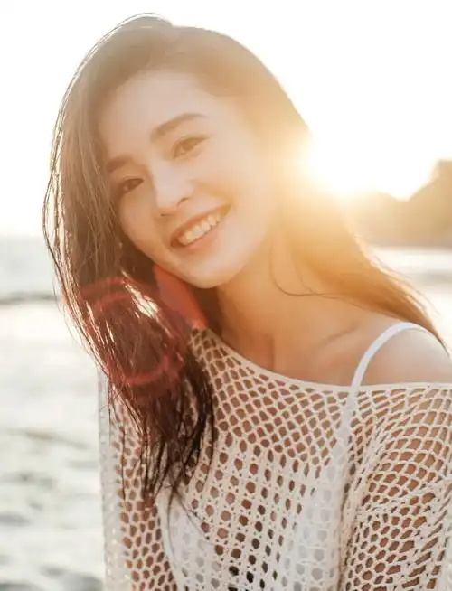 李沁个人资料(李沁:从昆曲到演戏,曾被骗走全部酬劳,如今31岁仍单身)