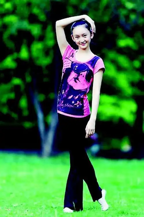 11岁欧美人体艺术_11岁女孩光全身照片_世界人体艺术鉴赏大典